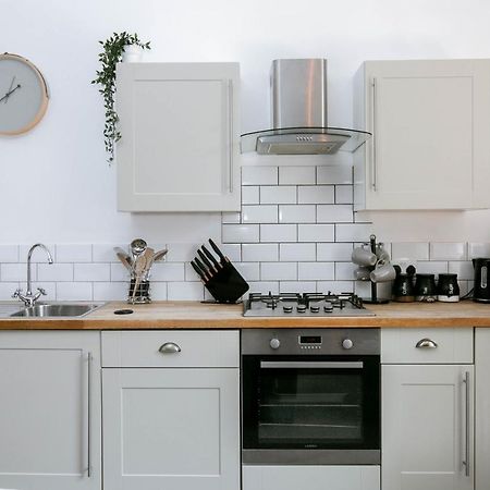Peaceful Apartment - Dedicated Free Parking - Walk To Centre, Uni, Hosp - Business And Leisure - Contact For Long Stays Exeter Luaran gambar
