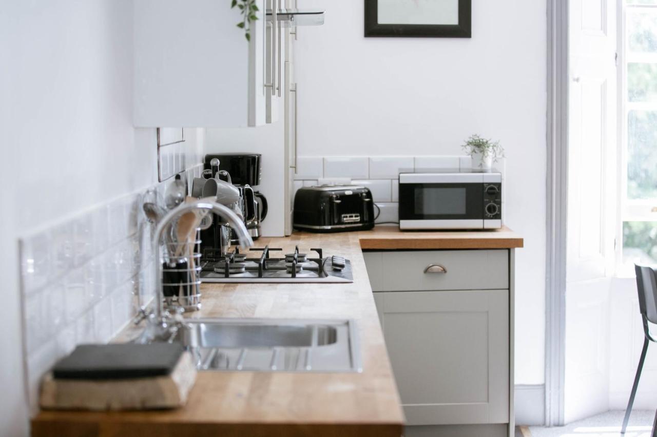 Peaceful Apartment - Dedicated Free Parking - Walk To Centre, Uni, Hosp - Business And Leisure - Contact For Long Stays Exeter Luaran gambar
